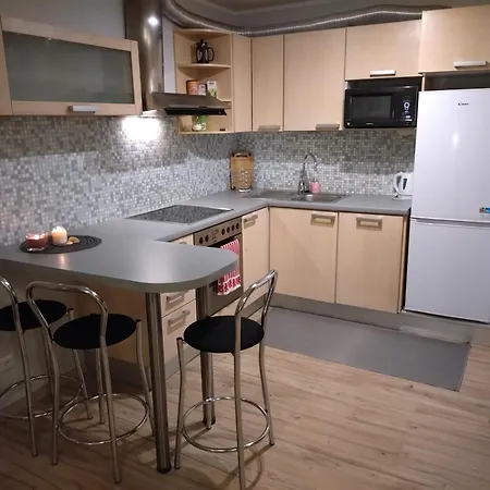 Kuberi Airport Apartment